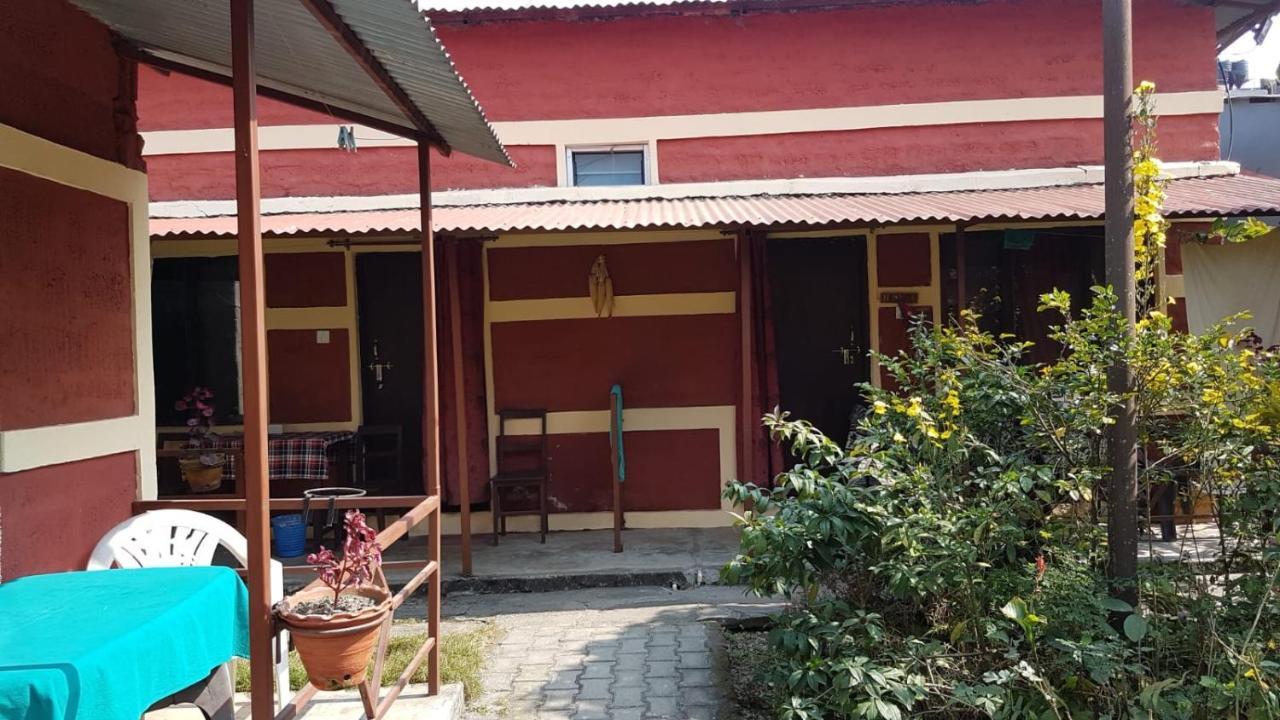Gurkha Lodge Pokhara Exterior foto
